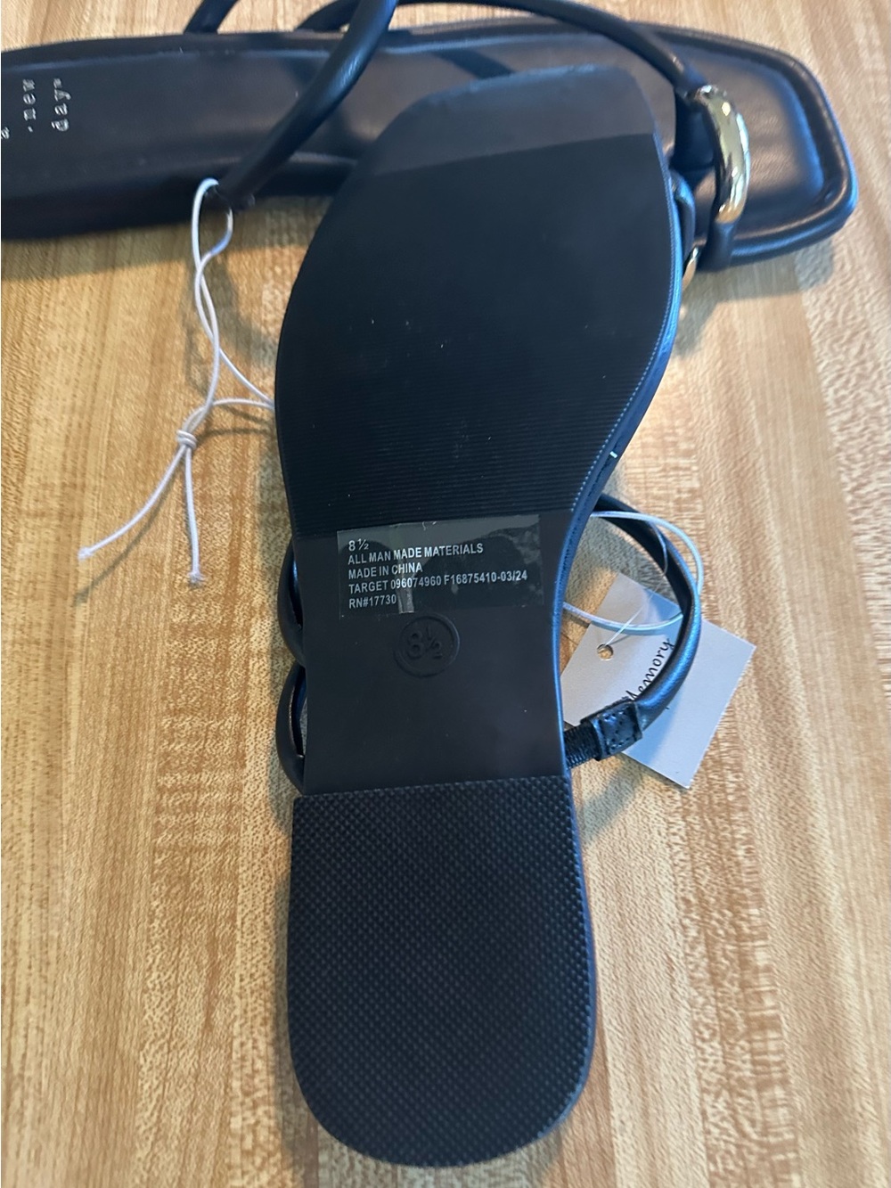Sandals - Picture 4 of 5